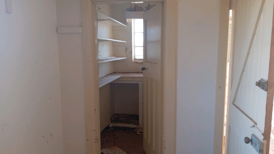 2 Bedroom Property for Sale in Aberdeen Eastern Cape